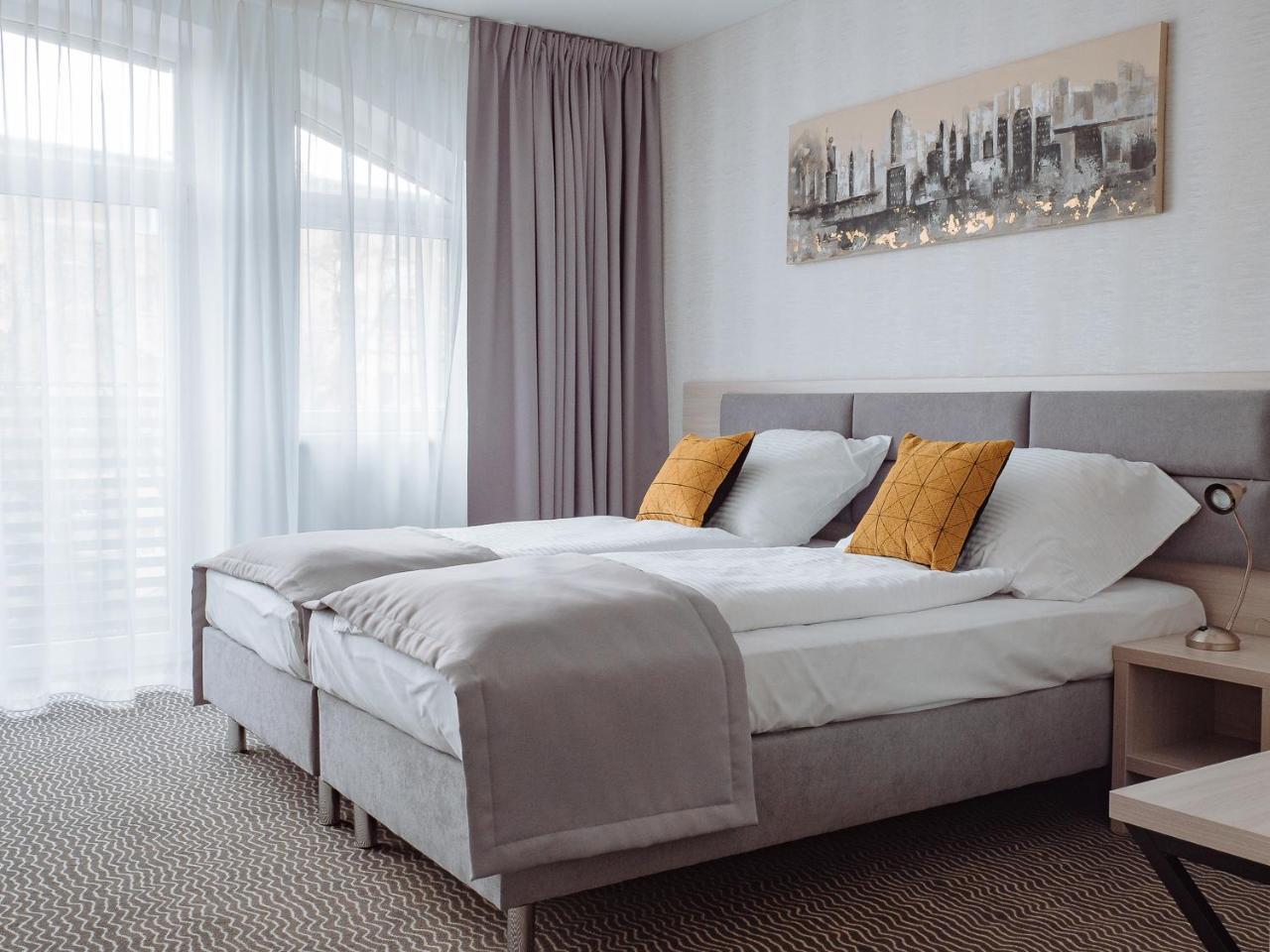Hotel Chrobrego9 볼레스와비에츠 외부 사진