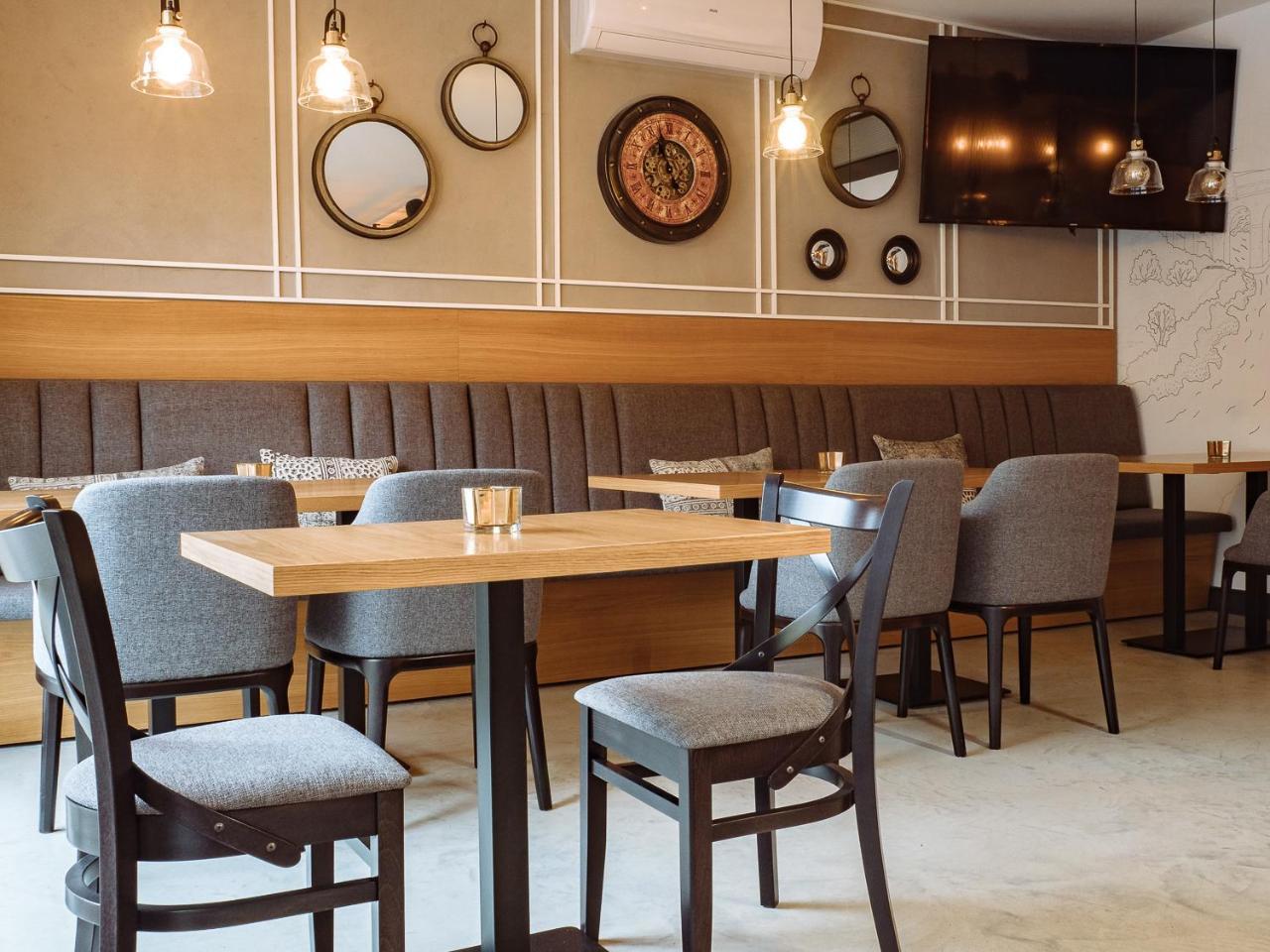 Hotel Chrobrego9 볼레스와비에츠 외부 사진