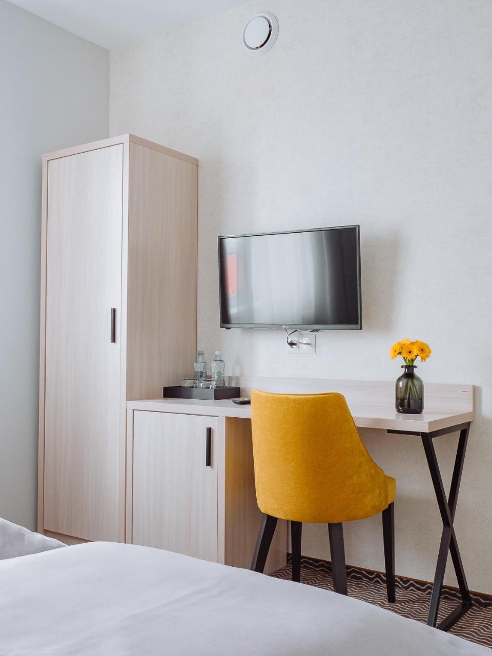 Hotel Chrobrego9 볼레스와비에츠 외부 사진
