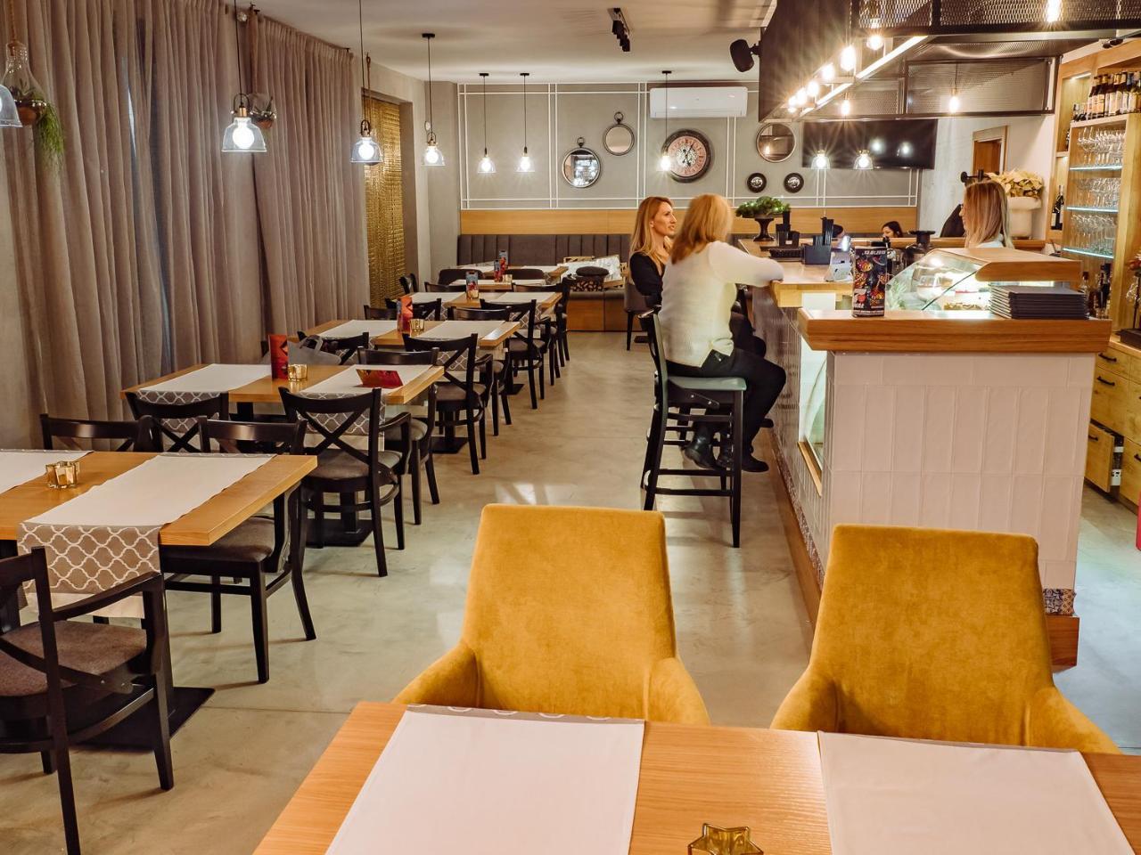 Hotel Chrobrego9 볼레스와비에츠 외부 사진